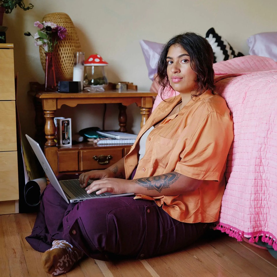 New HP 15.6" FHD Touchscreen Core i7-1255U 16GB 1TB PCIe SSD Webcam Windows 11 - Image 9